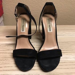 Black velvet heels